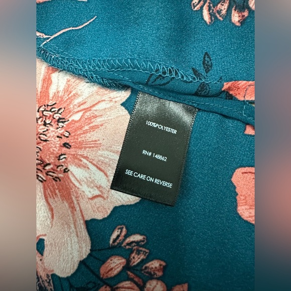 Torrid long kimono duster. Teal green / pink floral. Size 2 - Picture 8 of 9